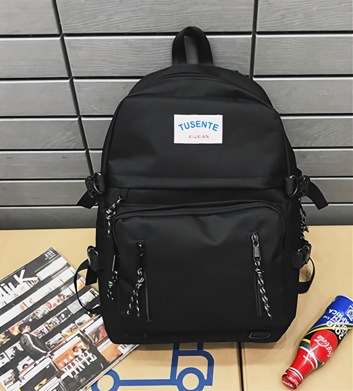 Pacaroo Urban Mini Pack - Everyday Backpack Fits iPad
